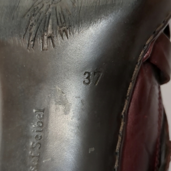 Josef Seibel Heeled Shoes Size 37 Burgundy Red Gorgeous Leather Made in Bulgaria - Picture 8 of 8